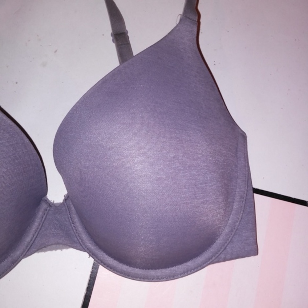 Victoria Secret Bra - Picture 3 of 6